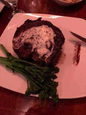 Garlic Prime Steak & Seafood