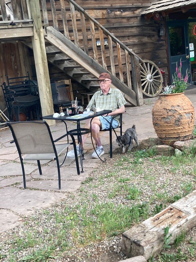 Farmhouse Cafe And Bakery
