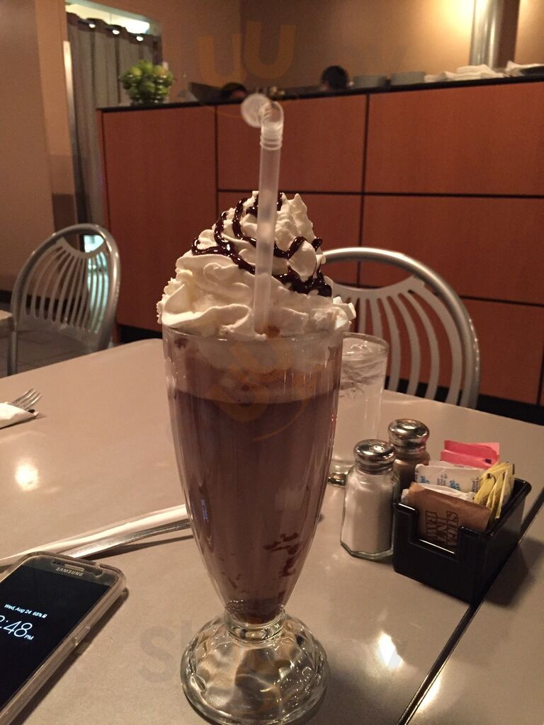 Fresco Creperie & Cafe