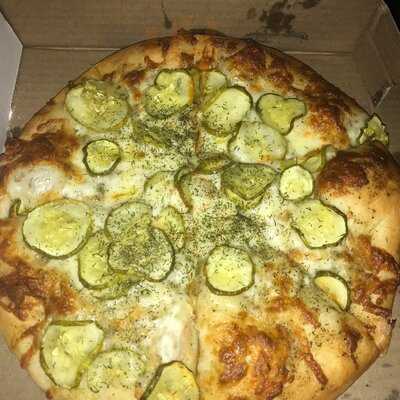 Rhino's Pizzeria & Deli