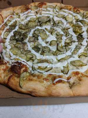 Rhino's Pizzeria & Deli