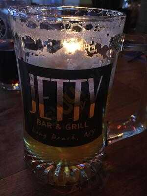 Jetty Bar & Grill