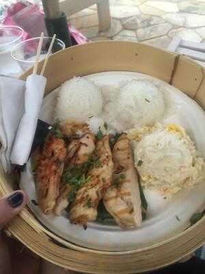 Driftwood Bar And Grille