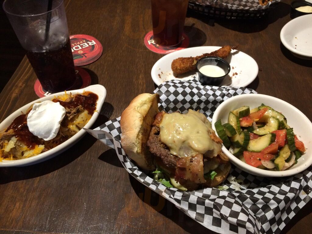 Bull & Bear Roadhouse