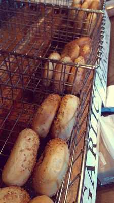 Bagelz The Bagel Bakery