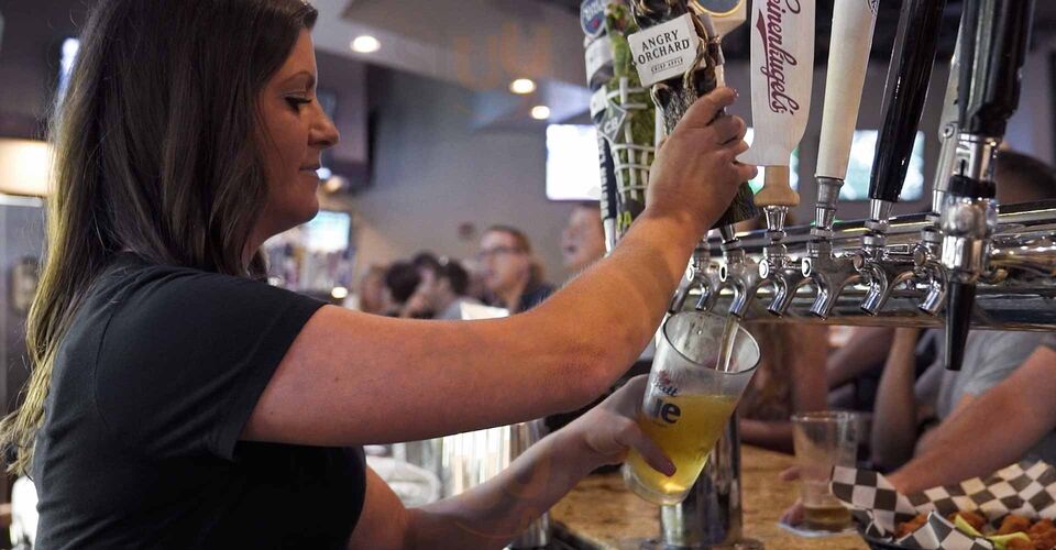 Hooligans Eastside Grill