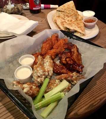 The Hideaway Cocktail & Tapas Bar