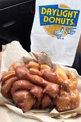 Daylight Donuts