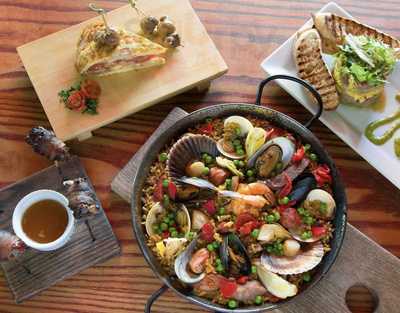 Sangria Tapas & Wine