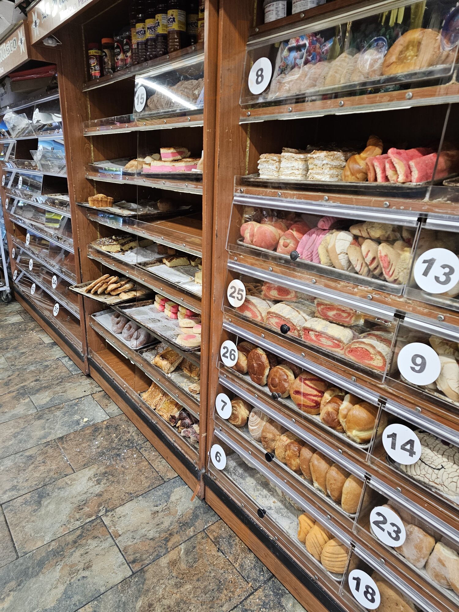 La Flor De Jalisco Bakery
