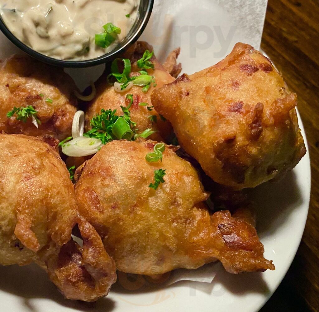 Lagniappe Cajun Creole Eatery