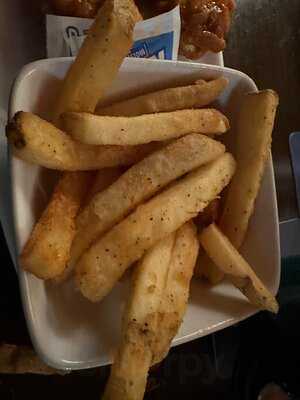 May Kelly's Cottage Restaurant And Pub