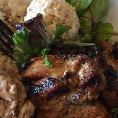 Pounders Hawaiian Grill