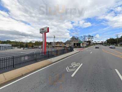 Effie Filippou's Twisted Pizza