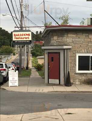 Balloons Restaurant & Catering