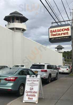 Balloons Restaurant & Catering