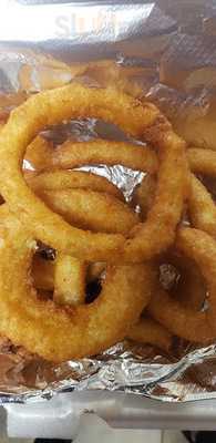 Carl's Pizza Kitchen