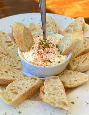 Ocean Bleu Seafoods At Gino's