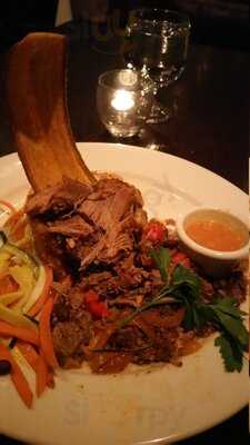 Coco Bistro Kitchen & Lounge