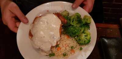 Cheddar's Scratch Kitchen