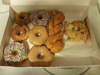Good Things Donuts