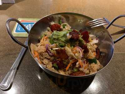 Moat Mountain Smokehouse & Brewery