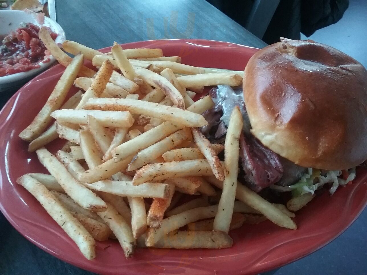 Moat Mountain Smokehouse & Brewery