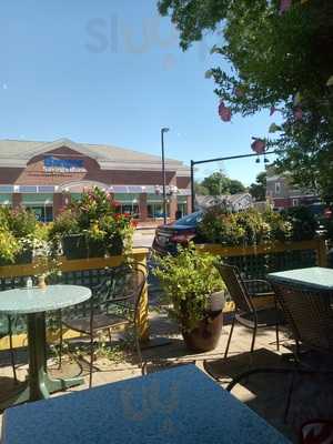 Henry And Marty Restaurant