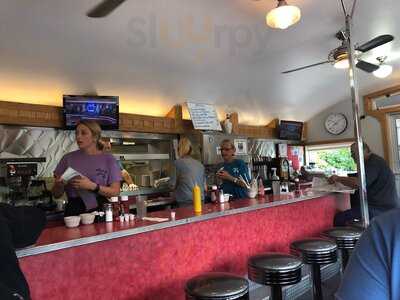 Auburn Diner