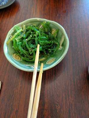 Jay's Bakery & Sushi