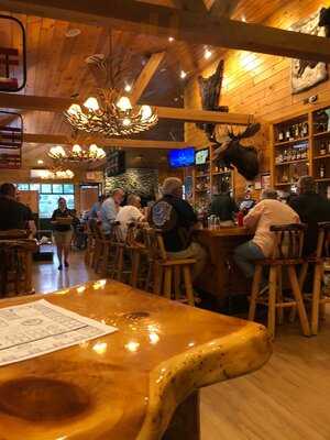 Muddy Moose Restaurant & Pub