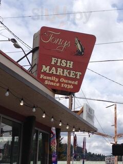 Tony's Smokehouse & Cannery