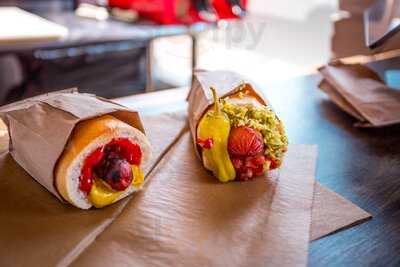 Relish Hot Dog & Sausage Company