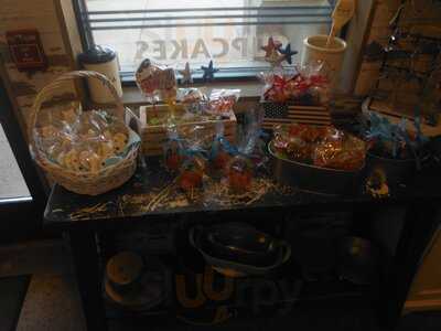 White Mountain Cupcakery