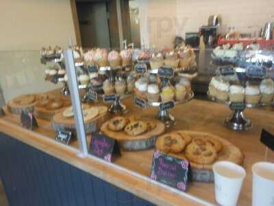 White Mountain Cupcakery