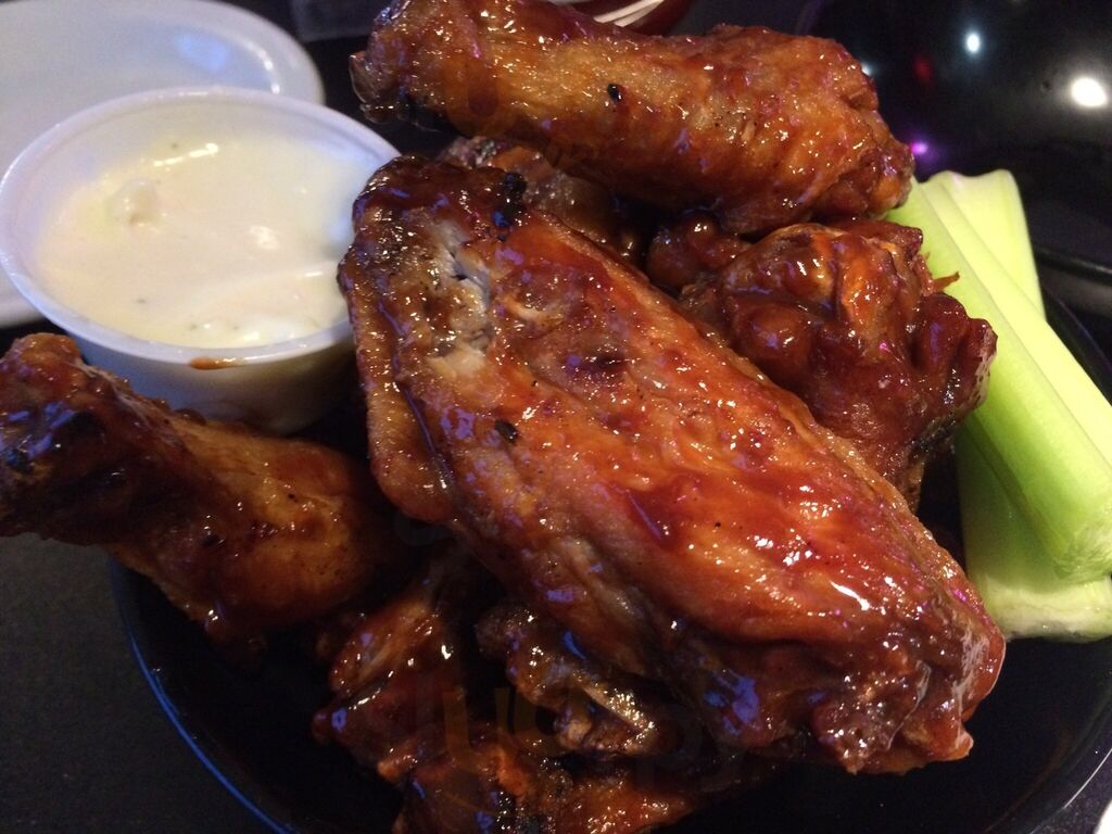 Legends Bar And Grille