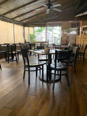 Faraday's Of Smithtown