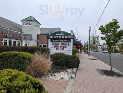 Boathouse Bar And Grill.