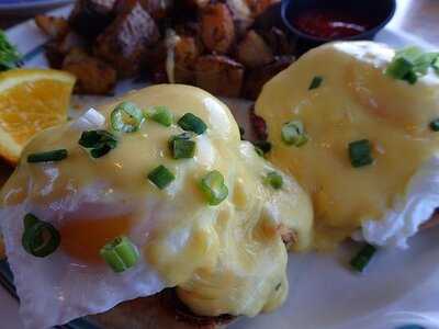 Embarcadero's Waterfront Grille