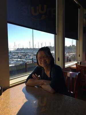 Embarcadero's Waterfront Grille