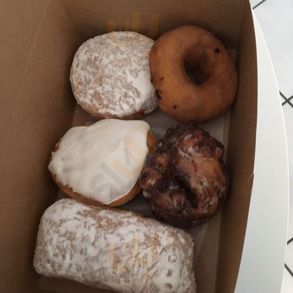 Abbe's Lil Donut Nook