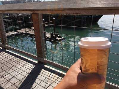 Bayscapes Gallery & Coffeehouse