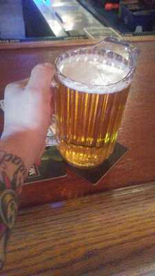 Paul's Tavern And Cabin