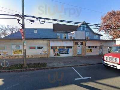 Paul's Tavern And Cabin