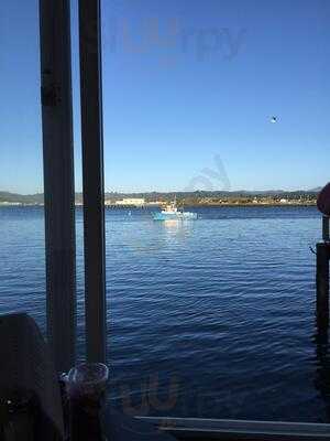 Pier 839 Restaurant & Bar