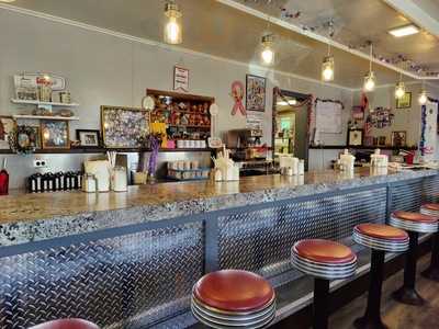 Ann's Family Restaurant