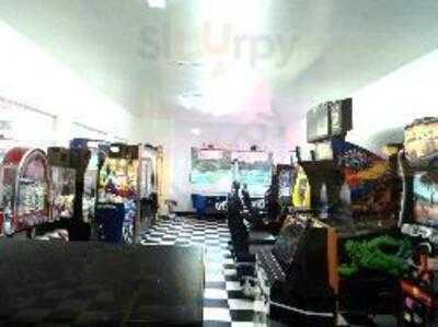 Flashbacks Fountain And Grill