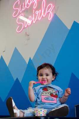 Subzero Swirlz Self-serve Froyo