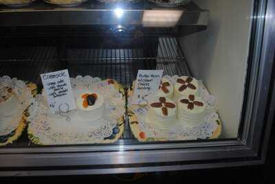 Underground Bakery & Cafe