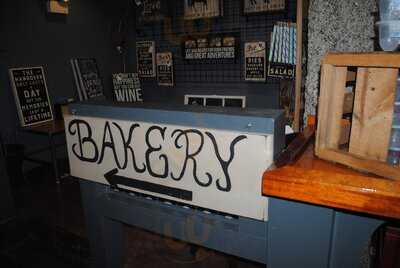 Underground Bakery & Cafe